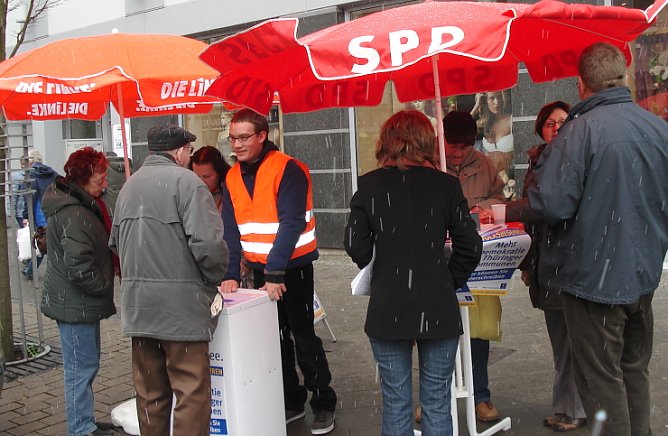 Mieses Wetter beim Start (Foto: nnz)