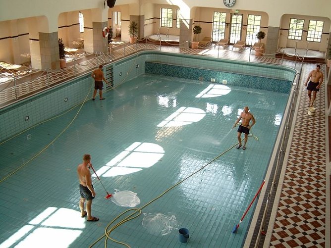 Das Badehaus putzt sich (Foto: Badehaus Nordhausen)