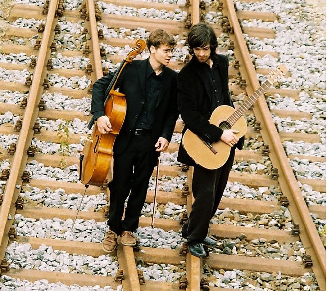 Duo Dezim (Foto: Agentur)