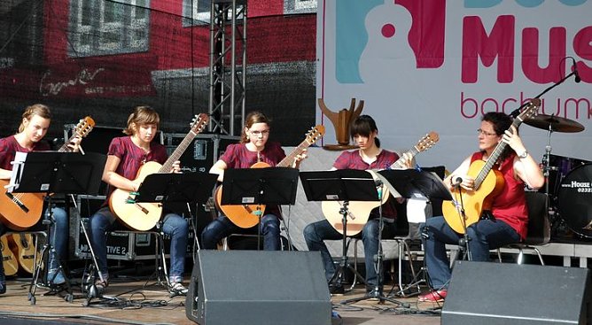 In Bochum musiziert (Foto: privat) In Bochum musiziert (Foto: privat)