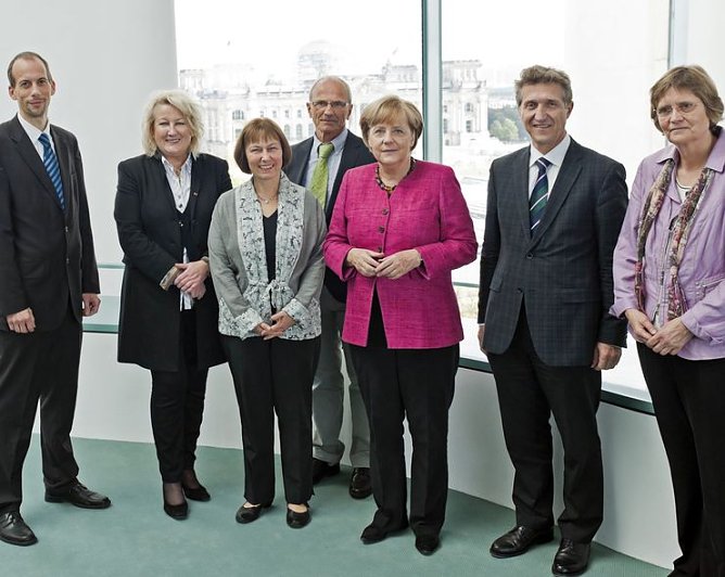 Zeh bei Merkel zum Gespräch (Foto: privat) Zeh bei Merkel zum Gespräch (Foto: privat)