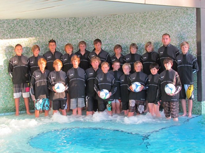 Neue Anzüge (Foto: privat) Neue Anzüge (Foto: privat)