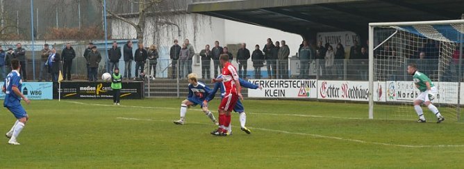 F&uuml;hrung zur Halbzeit (Foto: nnz)