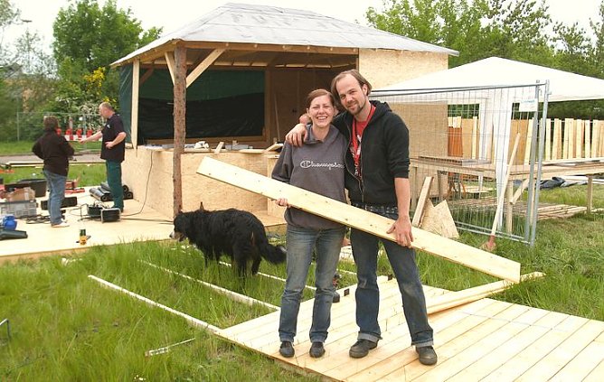 Strandaufbau (Foto: nnz)