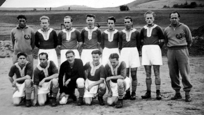 Die Mannschaft aus Goslar 1954 (Foto: Archiv Verkouter)