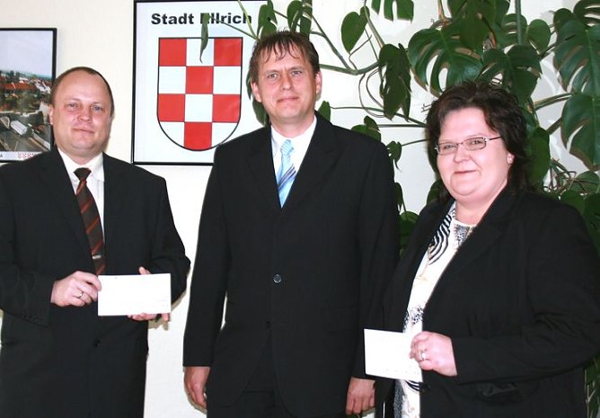 Freude im Amtszimmer (Foto: Wille)