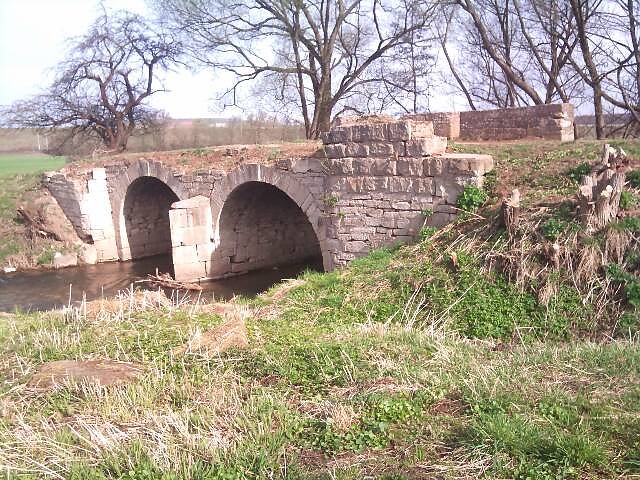 Brücke im April 2011 (Foto: privat) Brücke im April 2011 (Foto: privat)