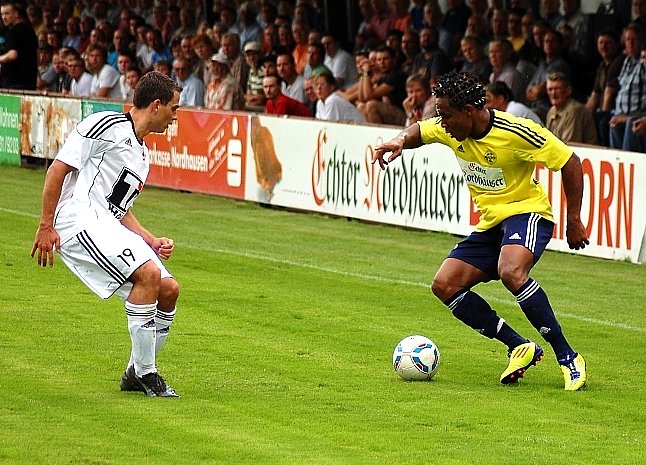 do Amaral setzt sich durch (Foto: Archiv Verkouter)