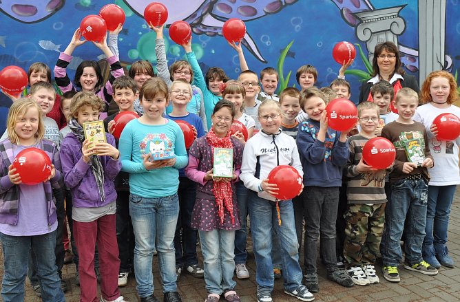 Bälle und Spiele (Foto: privat) Bälle und Spiele (Foto: privat)