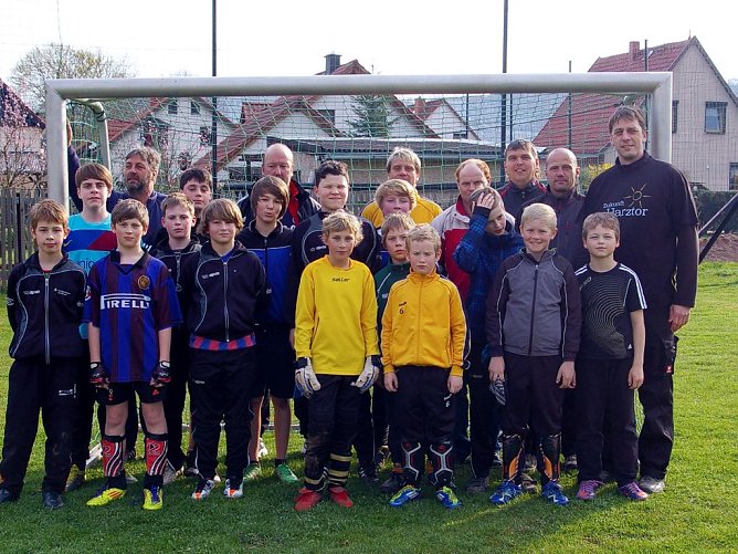 Scheck &uuml;bergeben (Foto: privat)