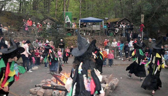 Hexentanz (Foto: privat) Hexentanz (Foto: privat)