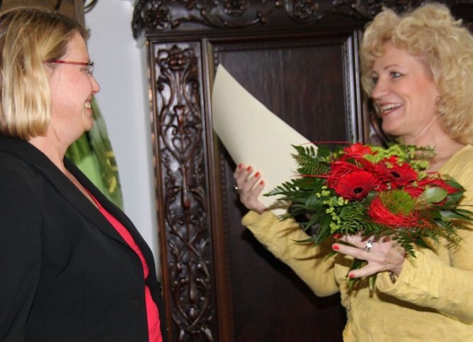 Gratulation, Frau Keller! (Foto: J. Piper)