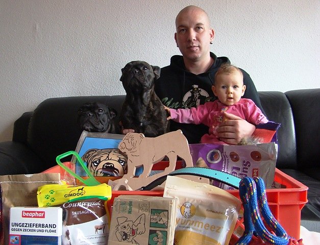 Paket f&uuml;r Bulldoggen (Foto: privat)