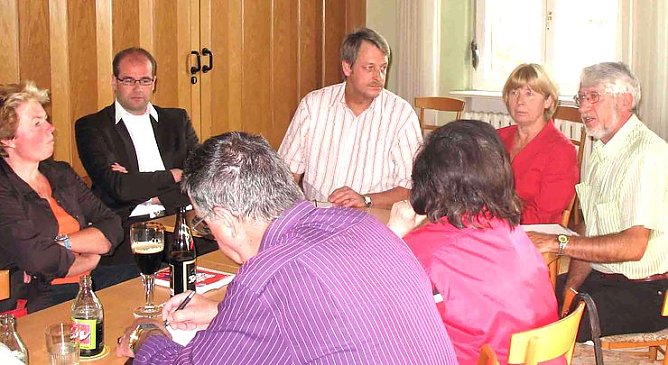 Rinke bei Linke (Foto: Buntfuß) Rinke bei Linke (Foto: Buntfuß)