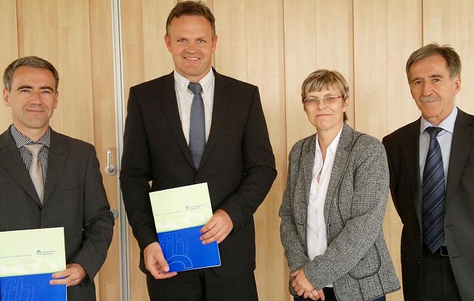 Kooperation vereinbart (Foto: FHN)