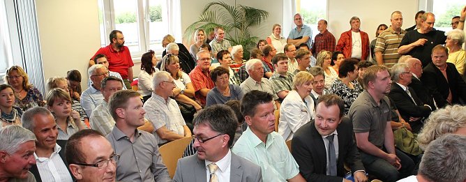 Bürger-Interesse (Foto: nnz) Bürger-Interesse (Foto: nnz)