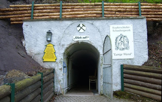 Besuch in der Langen Wand (Foto: M. Kappler) Besuch in der Langen Wand (Foto: M. Kappler)
