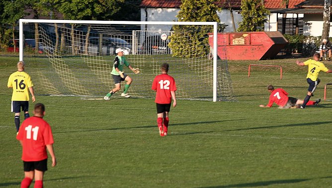 Das fünfte Tor für Wacker | Foto: nnz (Foto: nnz) Das fünfte Tor für Wacker | Foto: nnz (Foto: nnz)