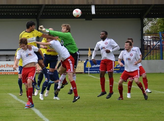 Tunc erzielt das Siegtor gegen Gotha (Foto: H. Michel) Tunc erzielt das Siegtor gegen Gotha (Foto: H. Michel)