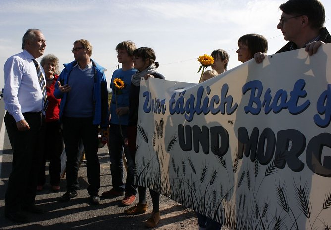 Gr&uuml;ne im Gespr&auml;ch mit Machnig (Foto: privat)