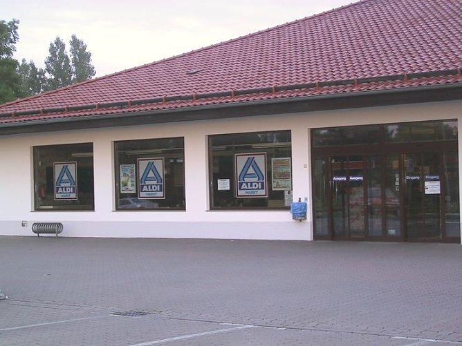 Noch mehr Discounter (Foto: Seifert)