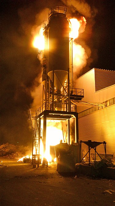 Brand Firma DAR Rockensußra (Foto: Ordnungsamt Ebeleben) Brand Firma DAR Rockensußra (Foto: Ordnungsamt Ebeleben)