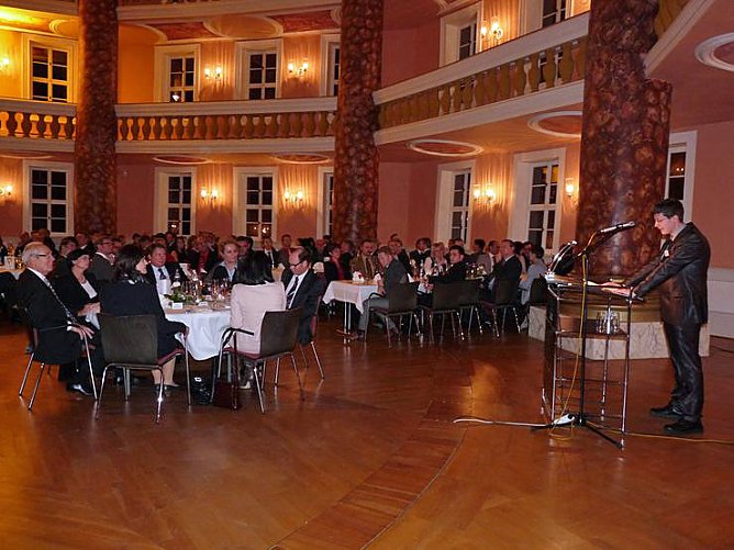 Beste Auszubildende geehrt (2) (Foto: Karl-Heinz Herrmann) Beste Auszubildende geehrt (2) (Foto: Karl-Heinz Herrmann)