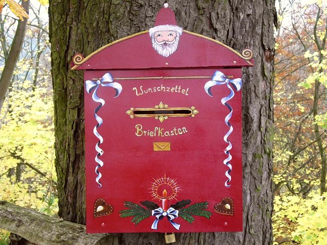 Wunschzettel reinwerfen (Foto: privat)