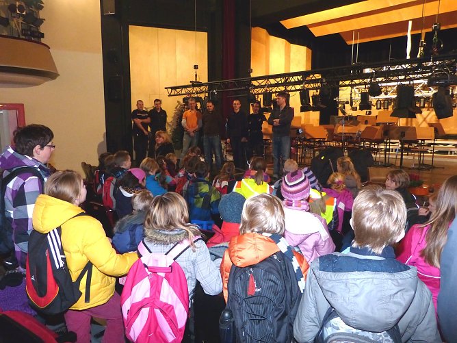 Beleuchtet (Foto: B. Susemihl) Beleuchtet (Foto: B. Susemihl)