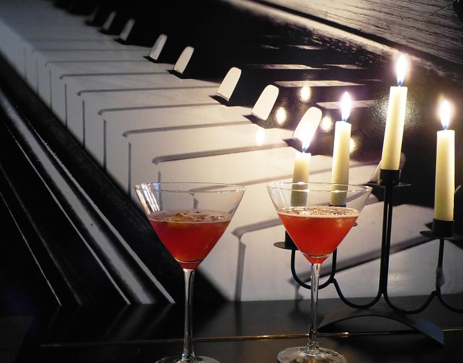 Vampyr-Musik und Drinks (Foto: B. Susemihl)