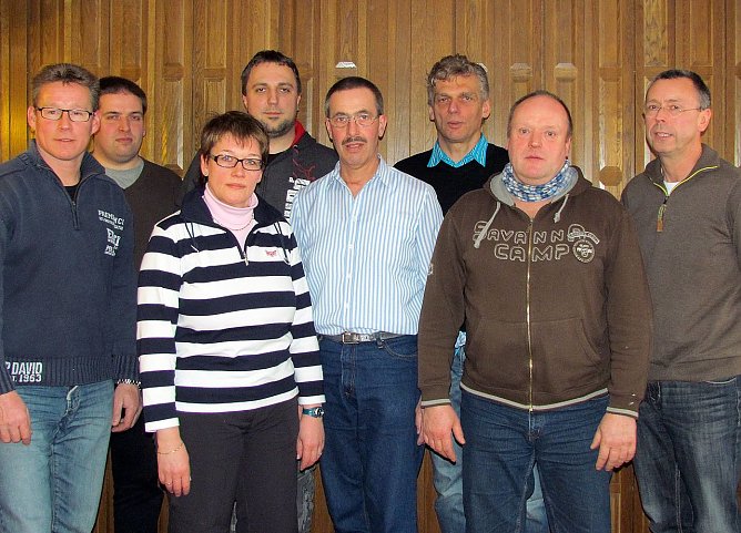 Der neue Vorstand (Foto: privat) Der neue Vorstand (Foto: privat)