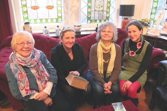 Fachfrauen unter sich (Foto: S. Spehr) Fachfrauen unter sich (Foto: S. Spehr)