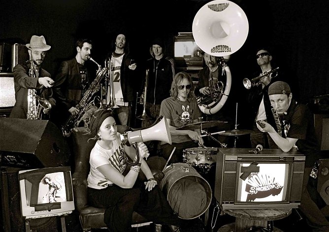 Kraftvolles Orchester (Foto: Agentur)