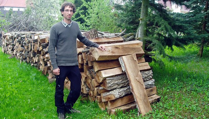 Der "Neue" im Revier (Foto: Forstamt Bleicherode-Südharz) Der "Neue" im Revier (Foto: Forstamt Bleicherode-Südharz)