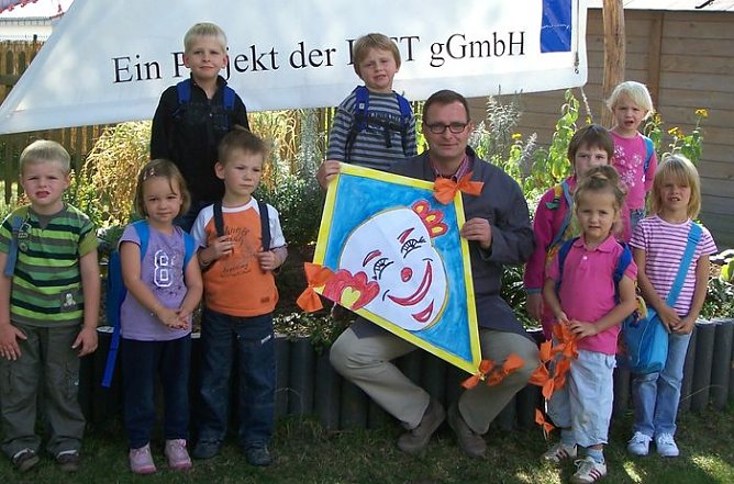 Mit Micha Drachen bauen (Foto: LIFT)