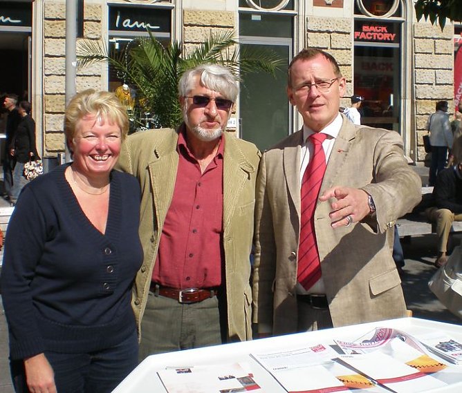 Petra und Detlef Hauhal, Bodo Ramelow (Foto: Buntfuß) Petra und Detlef Hauhal, Bodo Ramelow (Foto: Buntfuß)