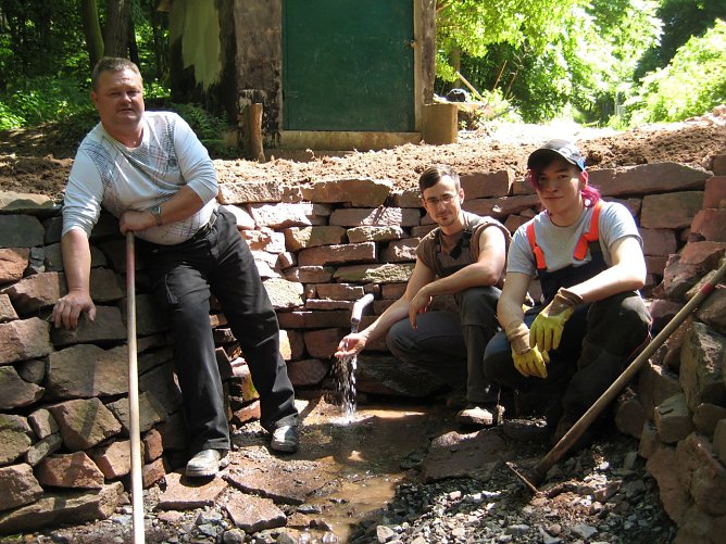 Gemeinsam für die Natur im Südharz (Foto: F. Bohn) Gemeinsam für die Natur im Südharz (Foto: F. Bohn)