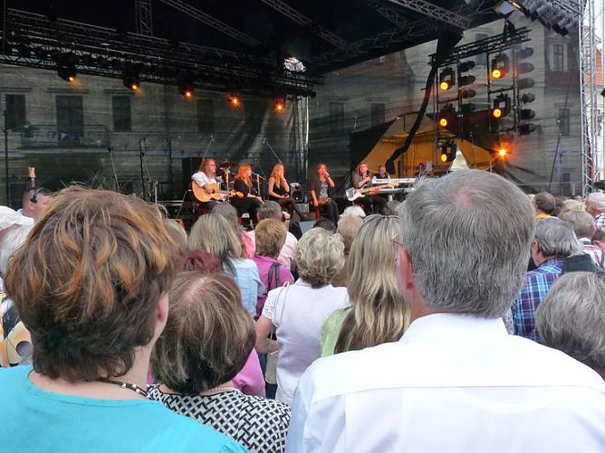 Jugendliebe zieht immer noch (Foto: Karl-Heinz Herrmann) Jugendliebe zieht immer noch (Foto: Karl-Heinz Herrmann)