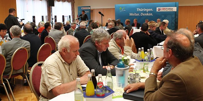 B&uuml;rgermeister eingeladen (Foto: nnz)