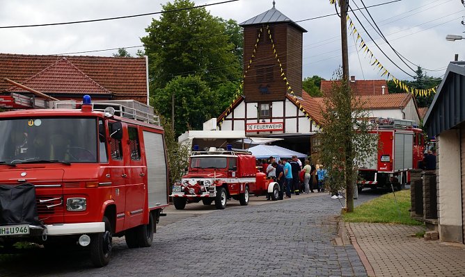 Offene T&uuml;ren bei der Feuerwehr (Foto: C. Wilhelm)