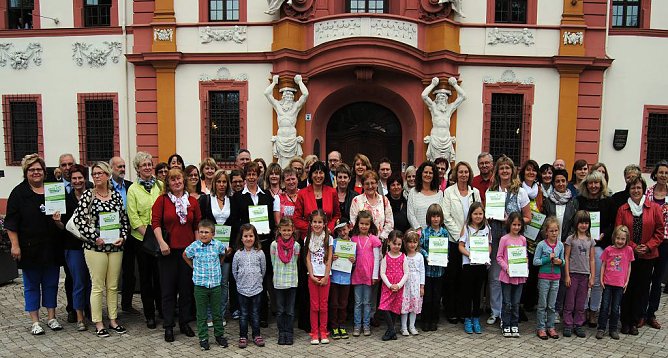 Vor der Th&uuml;ringer Staatskanzlei (Foto: privat)