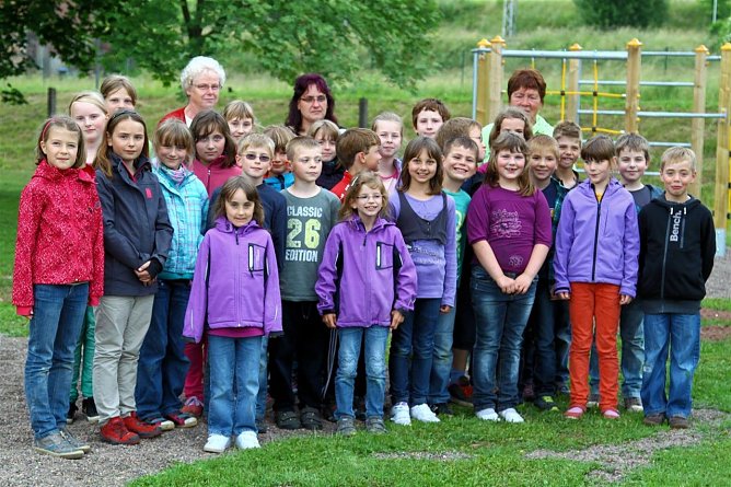 Freude in der Grundschule (Foto: Bernd Peter) Freude in der Grundschule (Foto: Bernd Peter)