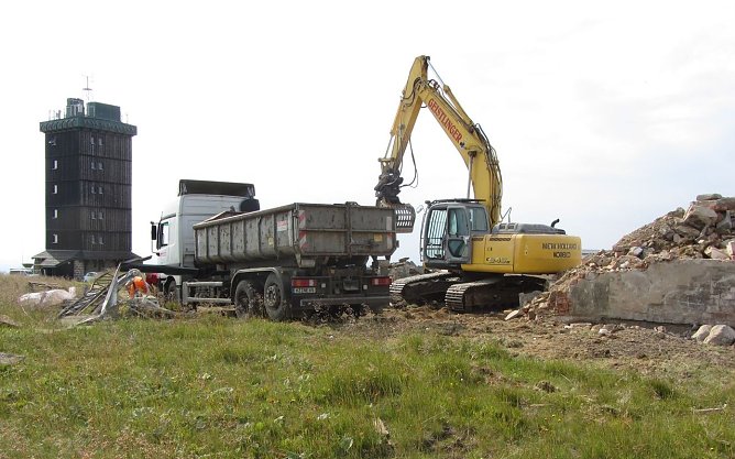 Endlich abgerissen (Foto: Dr. G. Karste)