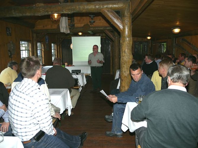 Forstinformationen (Foto: NUV)