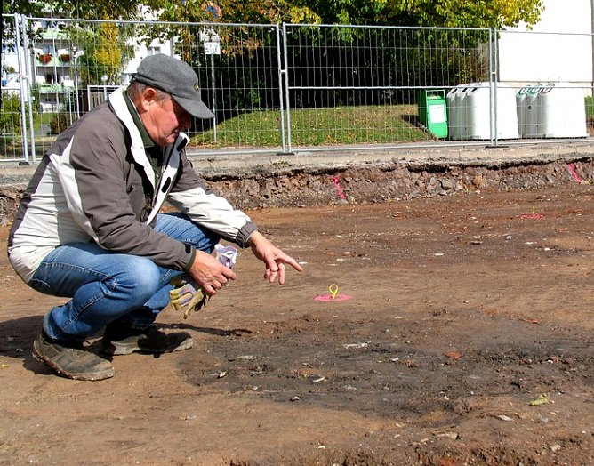 Hier wird gegraben (Foto: I. Bergmann)