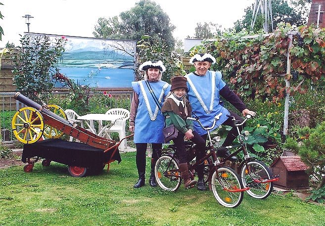 vORBEREITUNG bAUERNMARKT (Foto: Stadt Bad Frankenhausen)