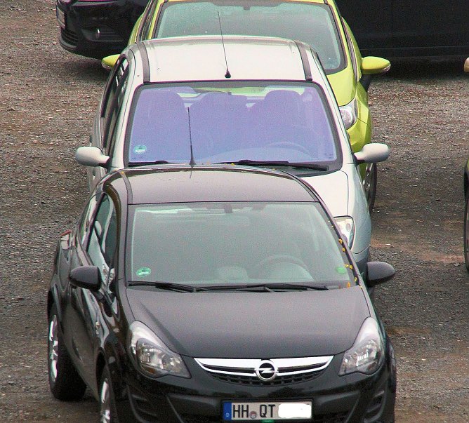 Einfach zugeparkt (Foto: Peter Blei) Einfach zugeparkt (Foto: Peter Blei)