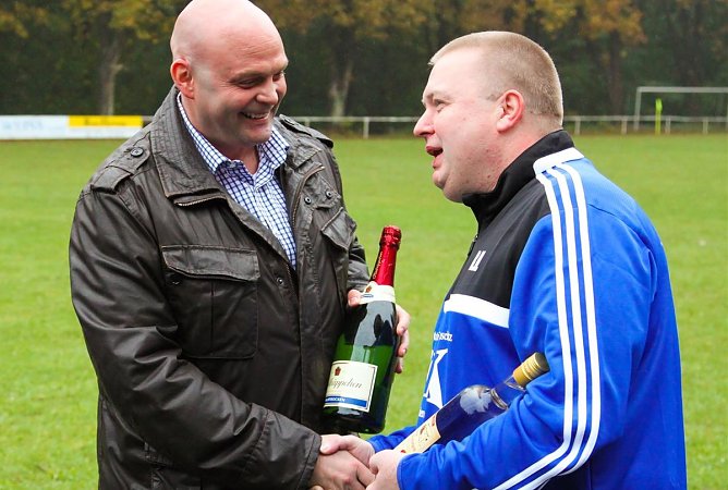 Kleofas, Neumann, "Verpflegung" (Foto: Bernd Peter) Kleofas, Neumann, "Verpflegung" (Foto: Bernd Peter)