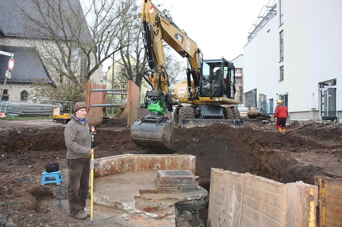 Fragmente ausgegraben (Foto: P. Grabe|Stadtverwaltung Nordhausen)