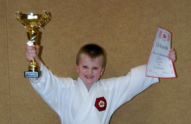 Vizemeister im Karate (Foto: S. Schröter) Vizemeister im Karate (Foto: S. Schröter)